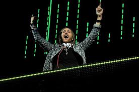 David Guetta Performing