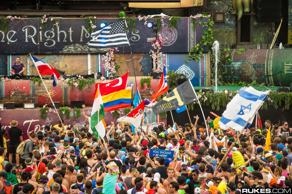 TomorrowWorld Flags