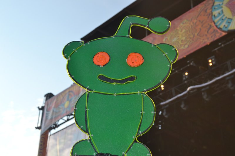 Snoo Totem