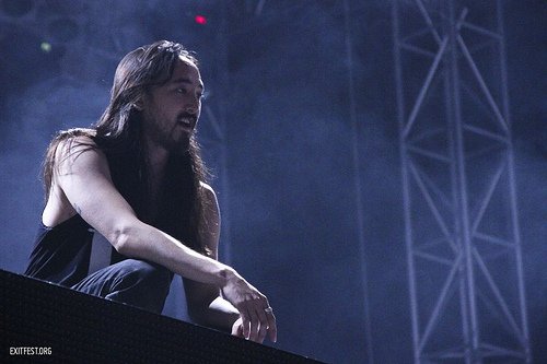 steve aoki