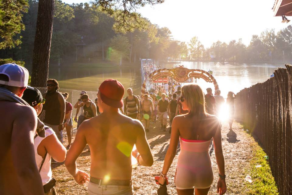 tomorrowworld yoga