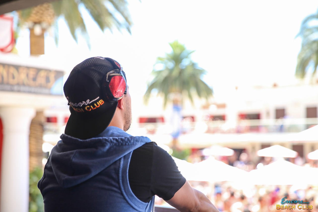 esteban carrasco encore beach club resident dj