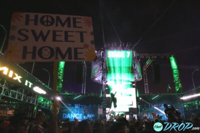 20 Ridiculous EDC Las Vegas Totems