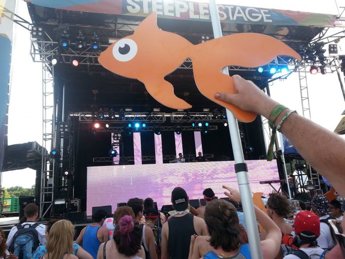 10 More Hilarious Totems from CounterPoint 2015