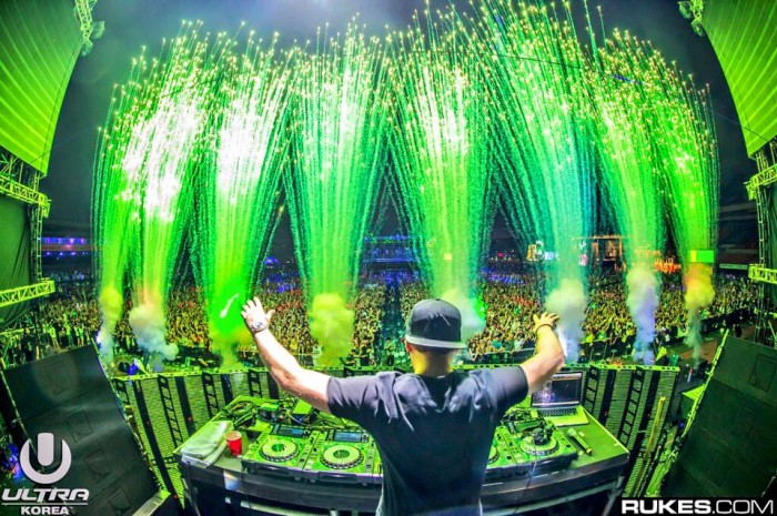 Hardwell's ULTRA Behind-the-Scenes ‘360 Experience’ [Video]