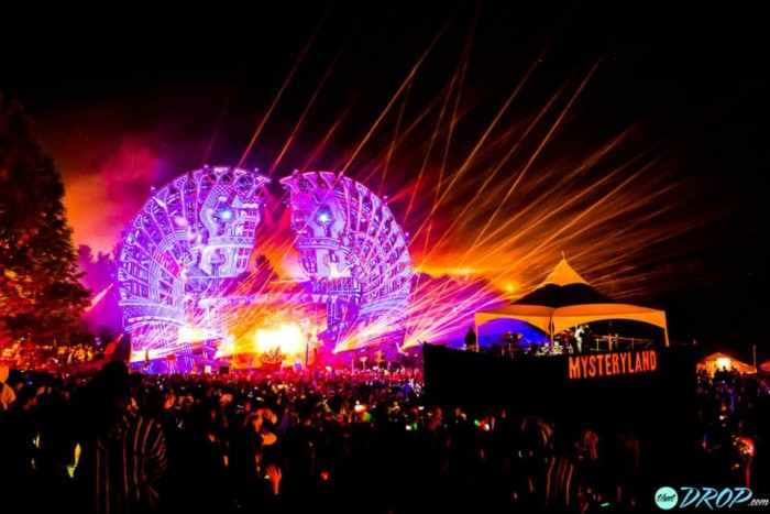 20 Breathtaking Photos from Mysteryland USA 2015