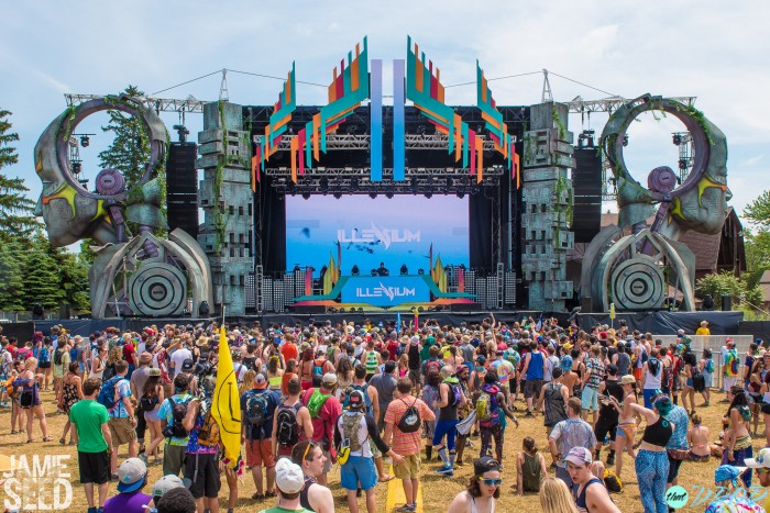 Capturing Electric Forest: 117 Incredible Photos from Electric Forest 2015