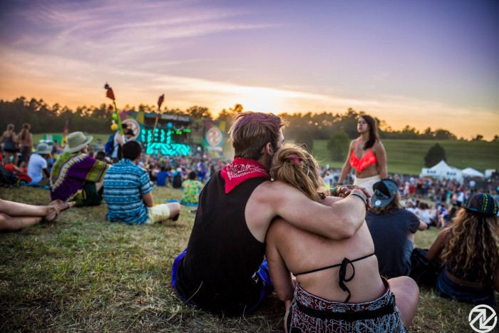 10 Beaming Music Festival Moments to Make Your Soul Smile