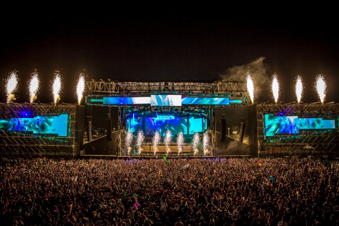 EDC 2015 Year in Review: The Best of Electric Daisy Carnival Around The World