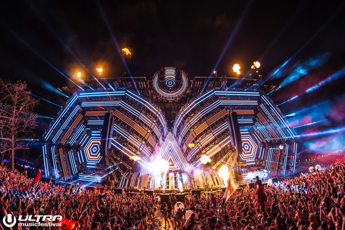 Ultra Music Festival Main Stage/Photo by Amol Raval