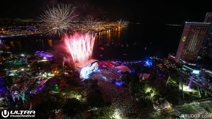 Ultra Music Festival Aerial Shot / Photo by Rudgr